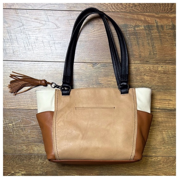 The Sak Ashby Satchel Tote - Picture 6 of 13